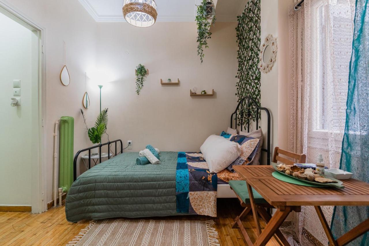 Green Boho Apartment أثينا المظهر الخارجي الصورة