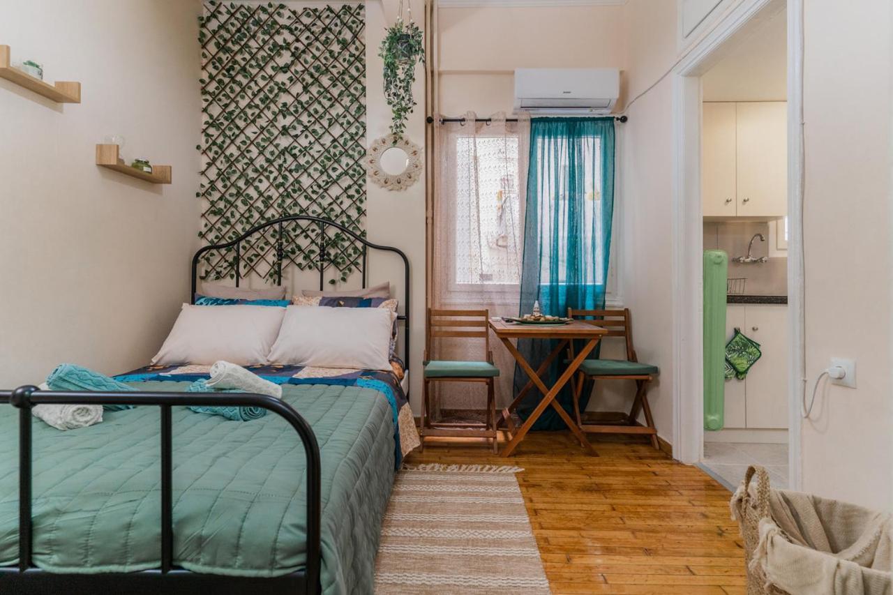 Green Boho Apartment أثينا المظهر الخارجي الصورة