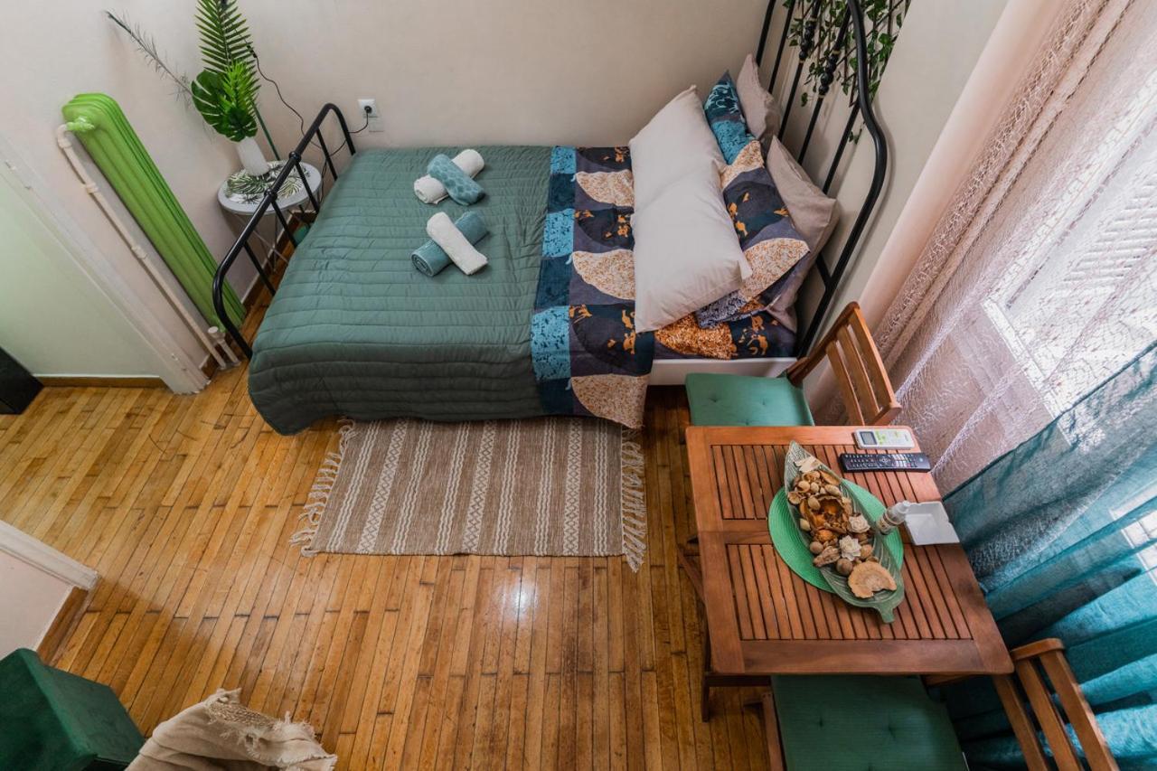 Green Boho Apartment أثينا المظهر الخارجي الصورة